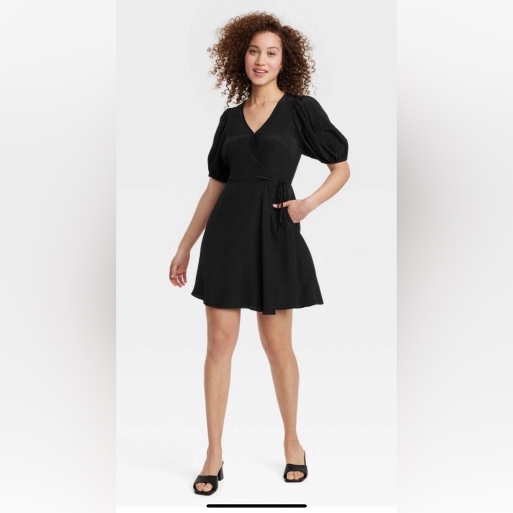NWT Women's Balloon Short Sleeve Wrap Dress A New Day Black Large